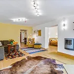 Ferienwohnung In Karlshorst Mit Terrasse